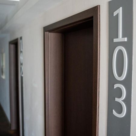 Aparthotel Strefa Budget Tychy Esterno foto