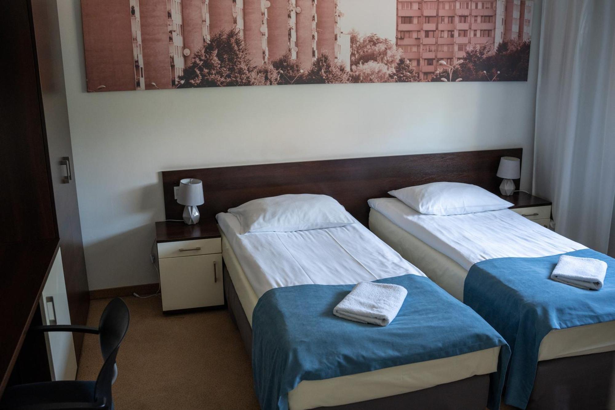 Aparthotel Strefa Budget Tychy Esterno foto